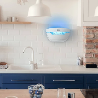 Black & Decker BLACK+DECKER Indoor Bug Blue Trap Sconce 6 Black & Decker BLACK+DECKER Indoor Bug Blue Trap Sconce - Image 4