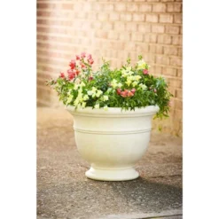 Jean Pierre Planter - Southern Patio