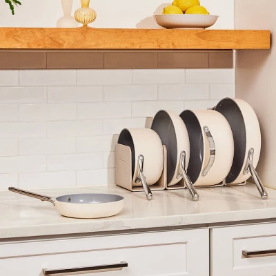 Caraway Home 8" Mini Fry Pan 5 Caraway Home 8" Mini Fry Pan - Image 3