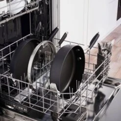 Select By Calphalon Nonstick With AquaShield 2.5qt Sauce Pan With Lid