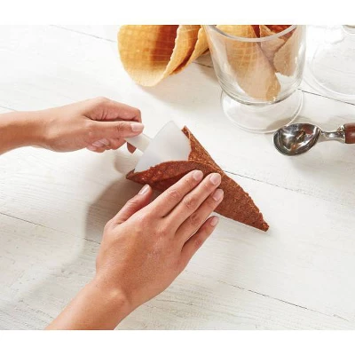 Proctor Silex Waffle Cone Maker 8 Proctor Silex Waffle Cone Maker - Image 6