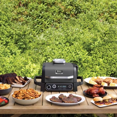 Ninja Woodfire Outdoor Grill & Smoker, 7-in-1 Master Grill, BBQ Smoker And Air Fryer With Woodfire Technology - OG701 5 Ninja Woodfire Outdoor Grill & Smoker, 7-in-1 Master Grill, BBQ Smoker And Air Fryer With Woodfire Technology - OG701 - Image 3
